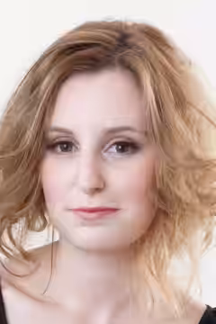 Laura Carmichael