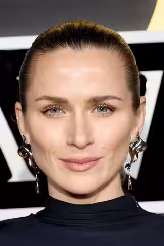 Shantel VanSanten