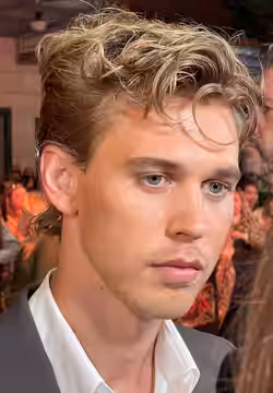 Austin Butler at the Elvis premiere in Sydney, Australia. (2022)
