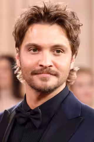 Luke Grimes