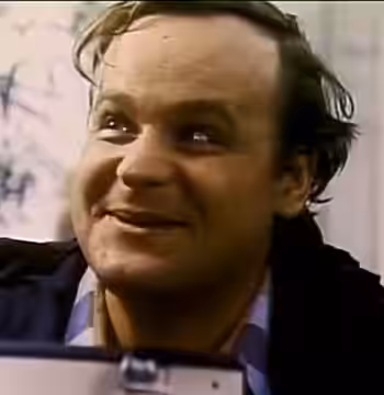 George Dzundza