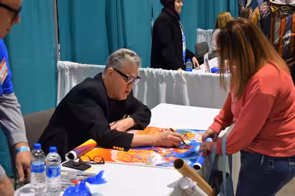 Jonathan Freeman at the GalaxyCon Richmond 2020.