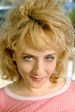 Bitty Schram