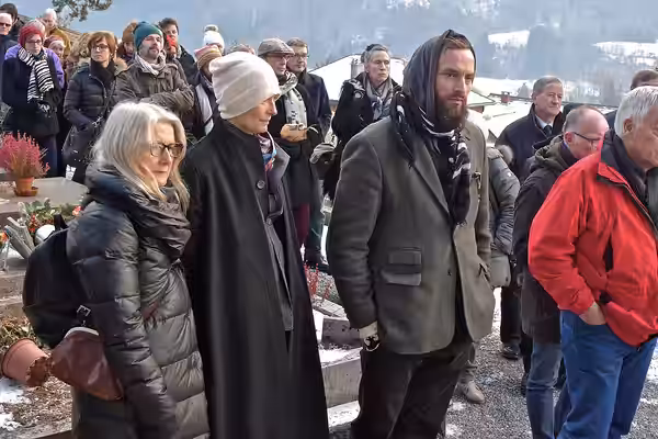 ohn Berger Funeral-Quincy-07Jan17-Pic Amarjit Chandan (2017)