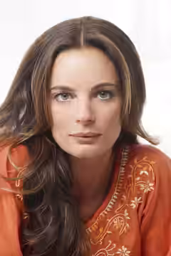 Gabrielle Anwar