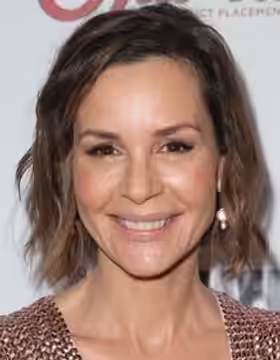 Embeth Davidtz
