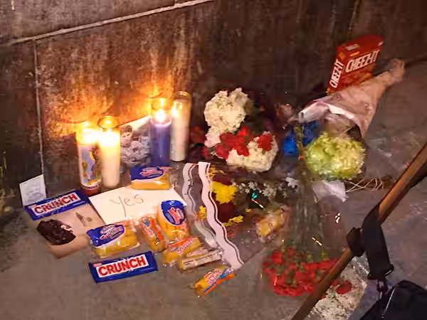 The Harold Ramis memorial which appeared in front of Hook & Ladder 8 (the "Ghostbusters Firehouse") on the day of his death. (2014)