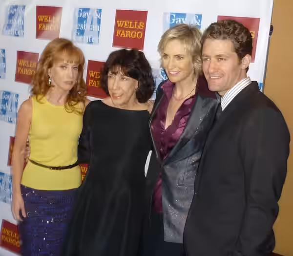 Kathy Griffin, Lily Tomlin, Jane Lynch, Matthew Morrison (2010)