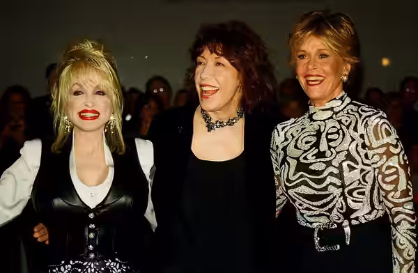 Dolly Parton, Lily Tomlin &amp; Jane Fonda at Wash D.C. Kennedy center 2000 (2019)