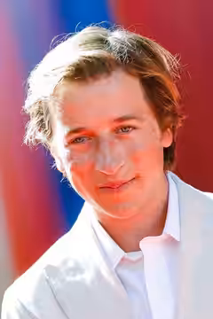Skyler Gisondo