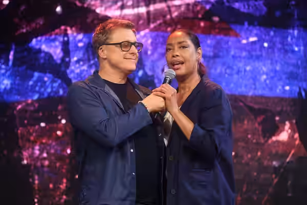 Alan Tudyk and Gina Torres speaking with attendees at the 2024 Phoenix Fan Fusion at the Phoenix Convention Center in Phoenix, Arizona. Please attribute to Gage