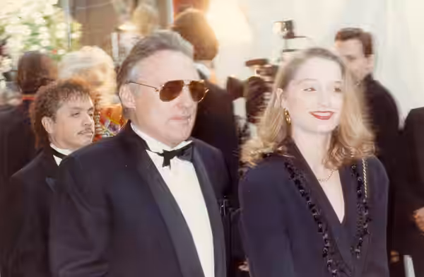 Dennis Hopper on the red carpet at the 62nd Annual Academy Awards, 3/26/90 - Permission granted to copy, publish, broadcast or post but please credit "photo by  (1990)