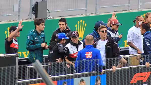 FIA F1 Austria 2022 Drivers Parade (1)