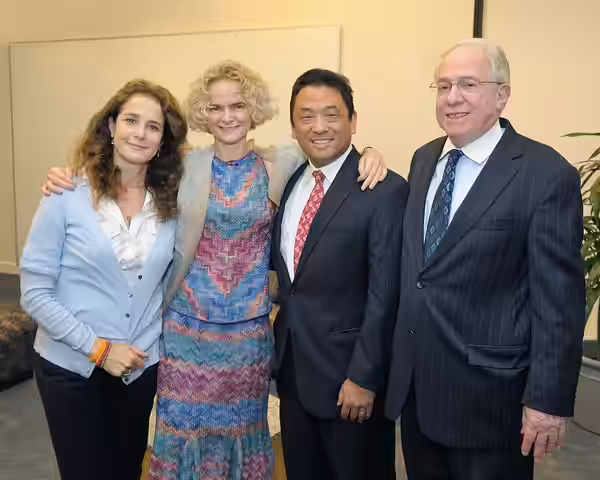 (L-R): Debra Winger, Dr. Nora Volkow (NIDA Director), David Mineta (Deputy Director of Demand Reduction, White House Office of National Drug Control Policy), Dr (2011)