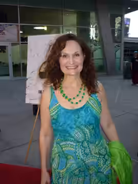 Beth Grant