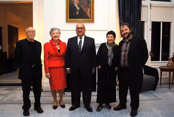 Arts Foundation 2011 Icon Awards, at Government House, Wellington, on 23 June 2011. Left to right: Greer Twiss; Susan, Lady Satyanand; Sir Anand Satyanand; Mart