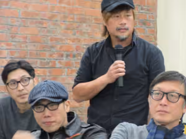 HK KT HKFDG zh:關信輝 Adrian Kwan Shun-Fai zh:劉偉強 Andrew Lau Wai-Keung zh:郭子健 Derek Kwok Chi-Kin n zh:李光耀 導演 David Lee Kwong Yiu in December 2017