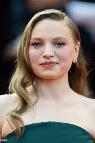 Mia Threapleton