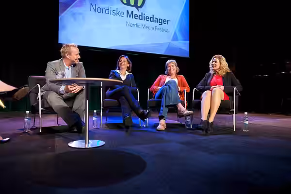 Bergen, 20110513. Nordiske Mediedager, fredag. Adam Price , Camilla Hammerich, Marie Simonsen, Karita Bekkemellem. Foto: Eirik Helland Urke