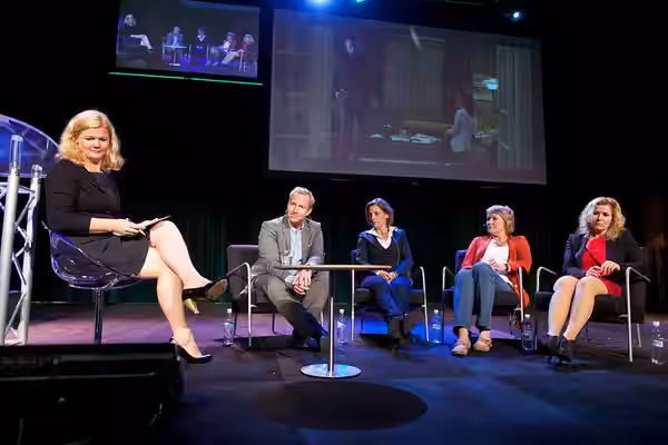 Bergen, 20110513. Nordiske Mediedager, fredag. Anne Lindmo, Adam Price , Camilla Hammerich, Marie Simonsen, Karita Bekkemellem. Foto: Eirik Helland Urke