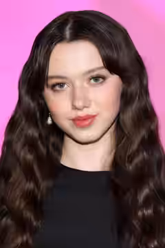 Violet McGraw
