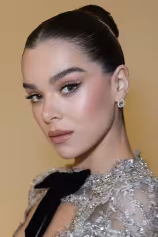 Hailee Steinfeld