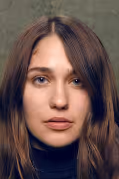 Lola Kirke