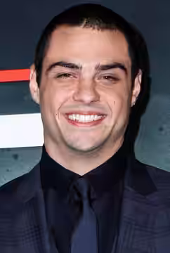 Noah Centineo