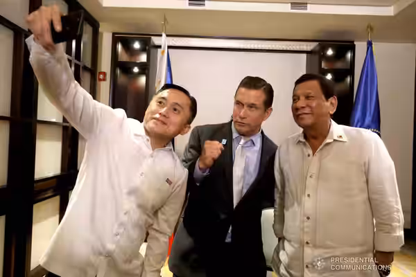President Rodrigo Roa Duterte poses for a selfie with Hollywood actor Stephen Baldwin and Sec. Bong Go of the Office of the Special Assistant to the President d (2018)