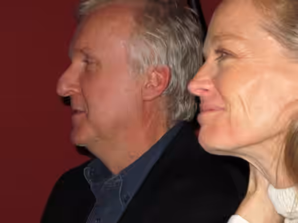 James Cameron e Suzy Amis (2010)