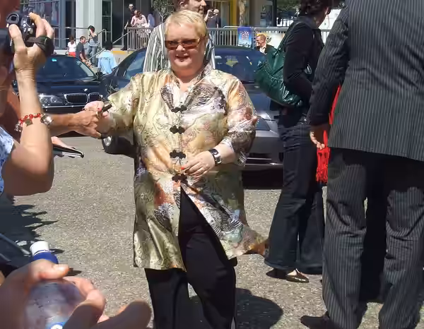 Magda Szubanski at the Fox Studio's in Sydney for the Happy Feet premiere. (2006)