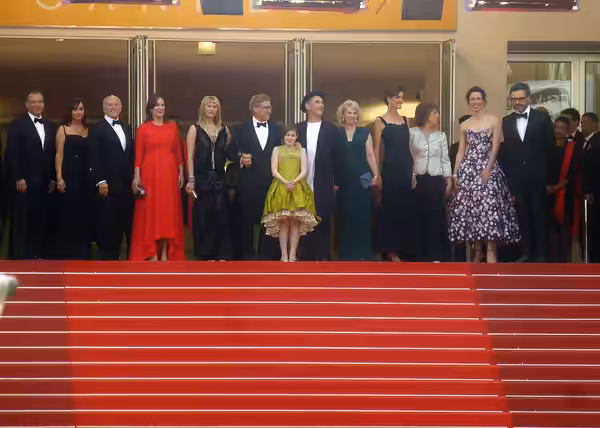 Kristie Macosko, Frank Marshall, Kathleen Kennedy, Kate Capshaw, Steven Spielberg, Ruby Barnhill, Mark Rylance, Claire van Kampen, Lucy Dahl, Penelope Wilton, R (2016)