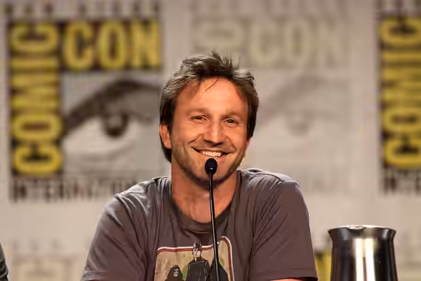 Breckin Meyer at the 2011 San Diego Comic-Con International in San Diego, California. Please attribute to Gage Skidmore if used elsewhere.