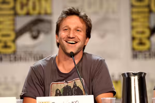 Breckin Meyer at the 2011 San Diego Comic-Con International in San Diego, California. Please attribute to Gage Skidmore if used elsewhere.