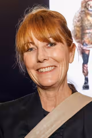 Amanda Neale