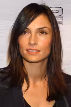 Famke Janssen