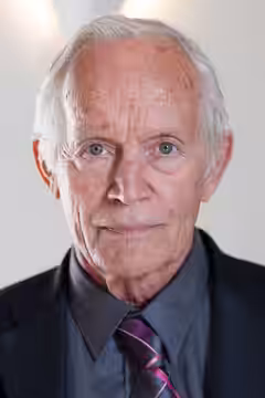 Lance Henriksen