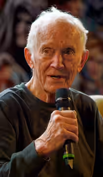 Author : @Kiri Karma Comiccon Brussels 2023 - Spring - Q &amp; A Lance Henriksen Lance Henriksen aka Bishop, Emil Fouchon, Vukovich,.. Aliens/Alien?/AVP - Hard 