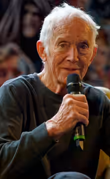 Author : @Kiri Karma Comiccon Brussels 2023 - Spring - Q &amp; A Lance Henriksen Lance Henriksen aka Bishop, Emil Fouchon, Vukovich,.. Aliens/Alien?/AVP - Hard 