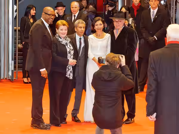 Cast and director at the premiere of the movie "Two Men in Town (La voie de l'ennemi)" with festival director Dieter Kosslick (right) (2014)