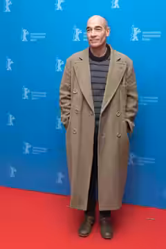 Jean-Marc Barr presenting the german mini-series Bad Banks at the Berlinale 2018