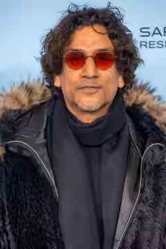 Naveen Andrews