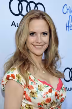 Kelly Preston