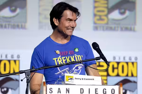 Jerry O'Connell speaking at the 2019 San Diego Comic Con International, for "Star Trek: Lower Decks", at the San Diego Convention Center in San Diego, Californi