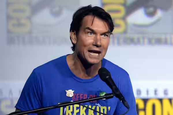 Jerry O'Connell speaking at the 2019 San Diego Comic Con International, for "Star Trek: Lower Decks", at the San Diego Convention Center in San Diego, Californi