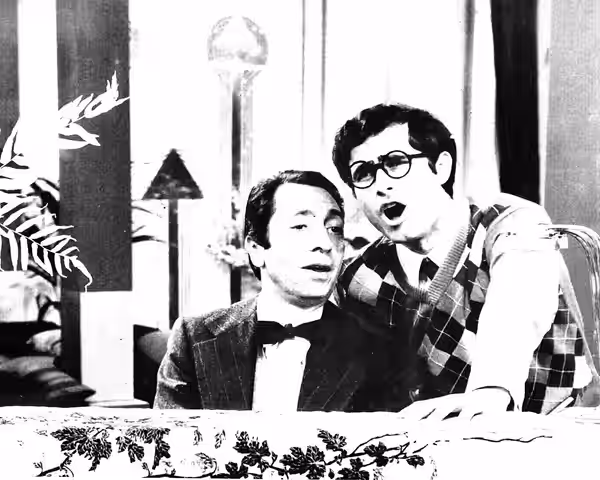 Italian actors Aroldo Tieri and Nino Castelnuovo on stage (1973)