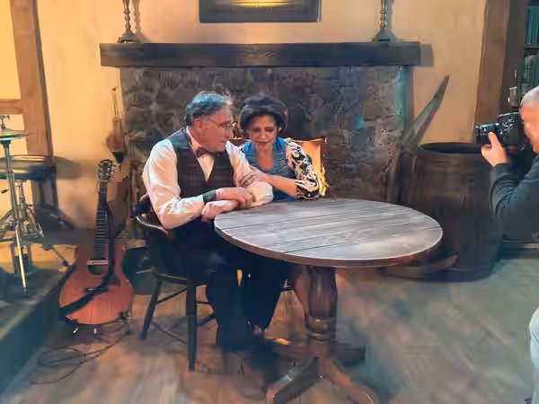 Judd Hirsch and Kathryn Kates.