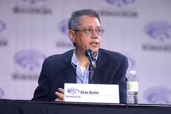 Dean Devlin speaking at the 2023 WonderCon, for "The Ark", at the Anaheim Convention Center in Anaheim, California. Please attribute to Gage Skidmore if used el