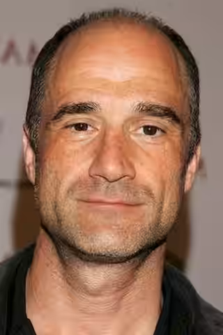 Elias Koteas
