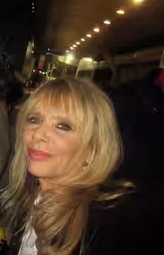 Star of The Executioner's Song, After Hours, Baby It's You, The Whole Nine Yards, and Crash. NYC 'Feb '19. (2019)